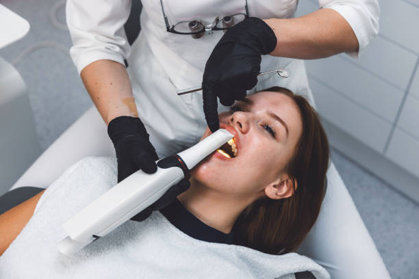 Best Emergency Dental Care for Broken or Chipped Teeth in Woodlands, CA